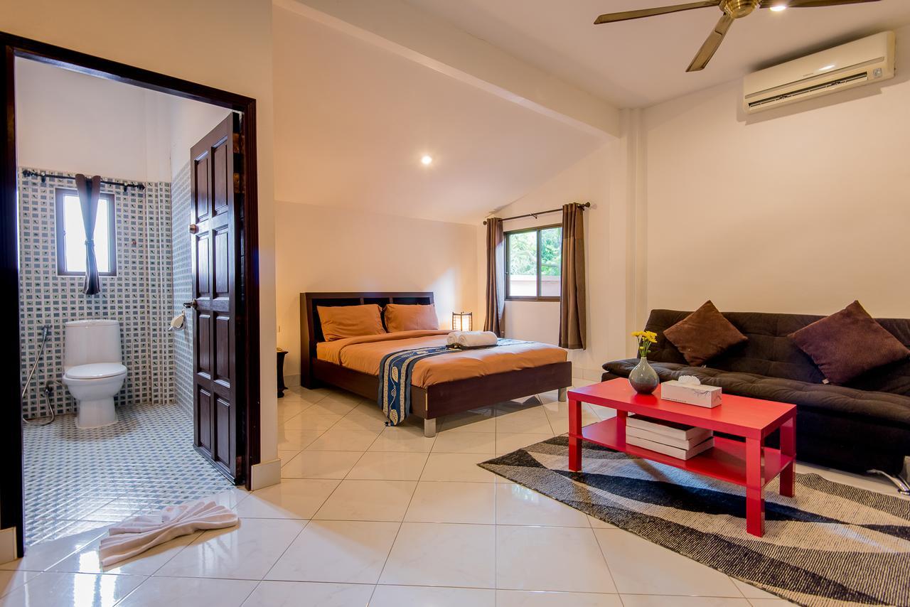 Tananza Resort & Homestay Phuket Nai Harn Ngoại thất bức ảnh